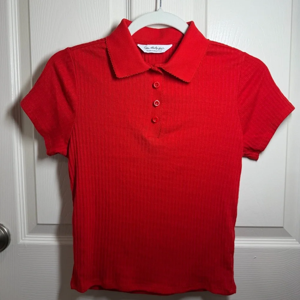 Red Collared Button-Up Top - Picture 6 of 9